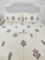 Load image into Gallery viewer, Suhaani - Block Printed Bedsheet Set (Cream Base)
