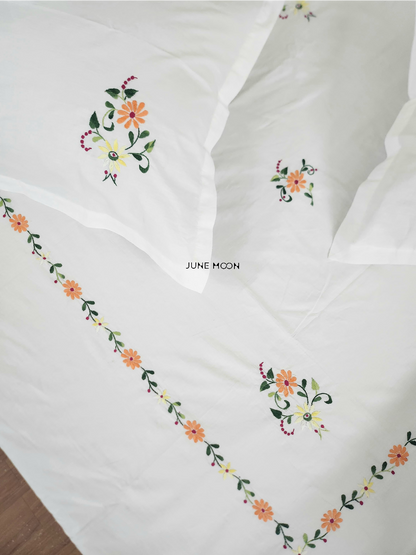Magnolia - Embroidered Bedsheet Set