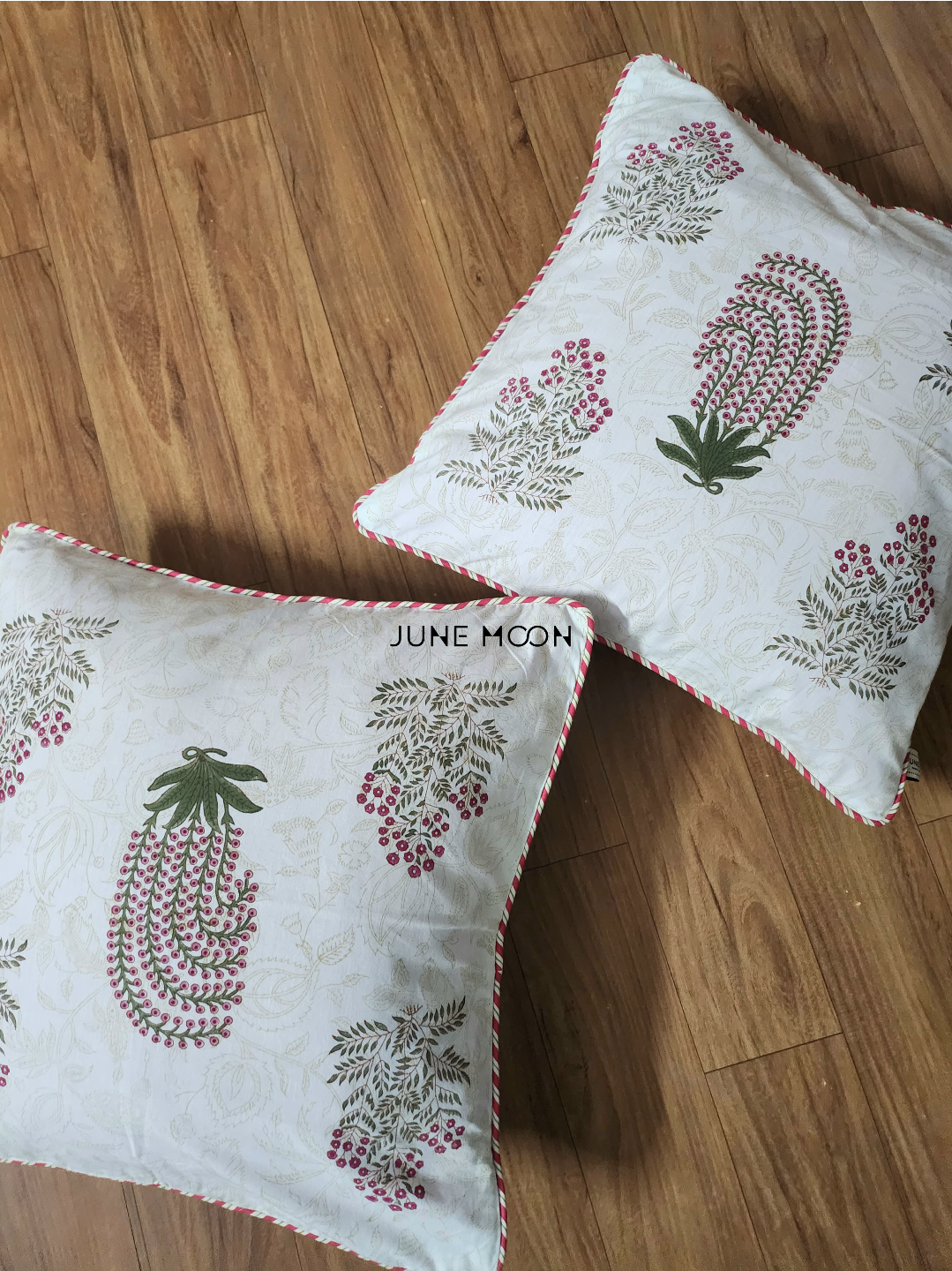 Maahru - Set of 2 Cushion Covers