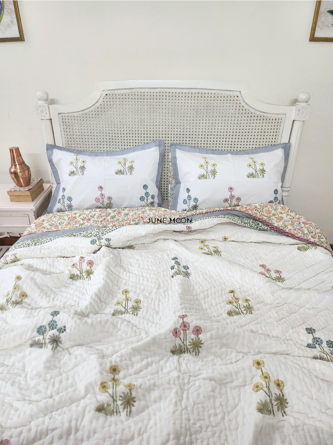 Countryside - Set of Quilt &amp; Bedsheet