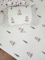 Load image into Gallery viewer, Afsaana - Block Printed Bedsheet Set (Cream Base)