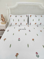 Load image into Gallery viewer, Shades of Grace - Block Printed Bedsheet Set

