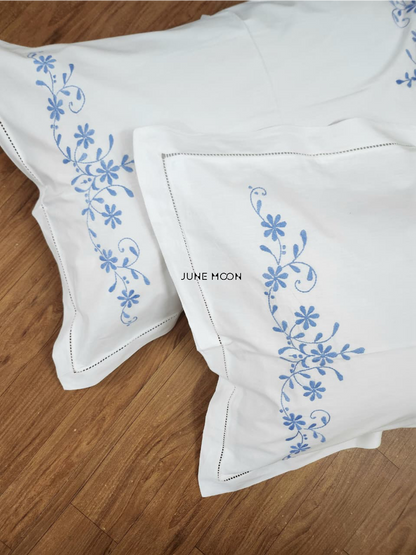 Bella - Set Of 2 Embroidered Pillow Cases