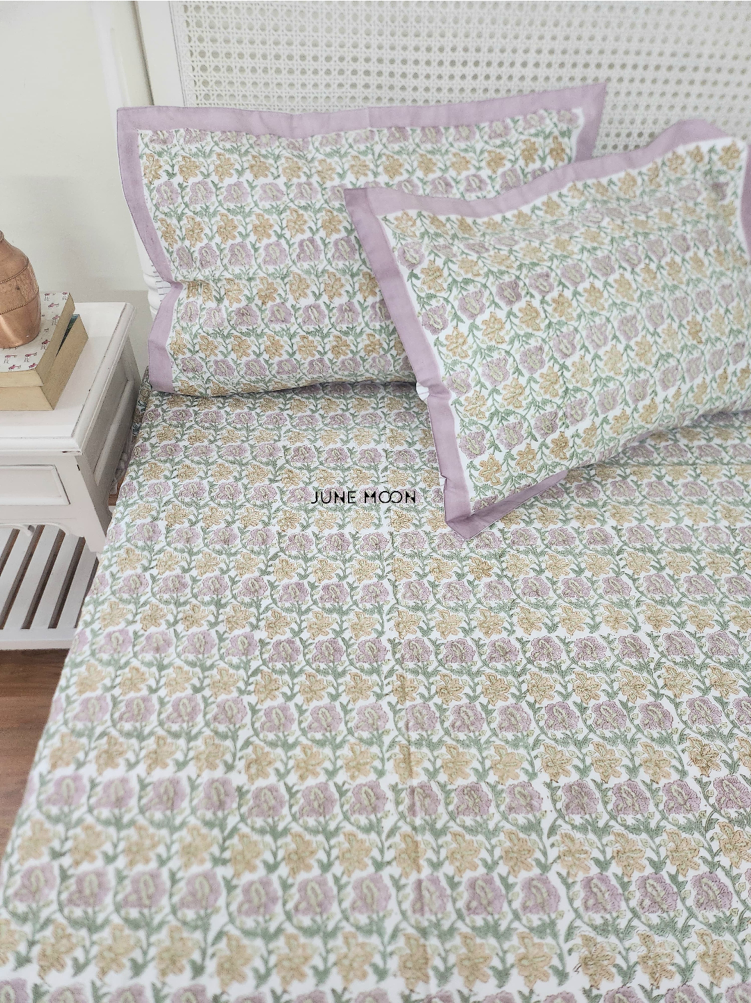 Lavendelle - Block Printed Bedsheet Set