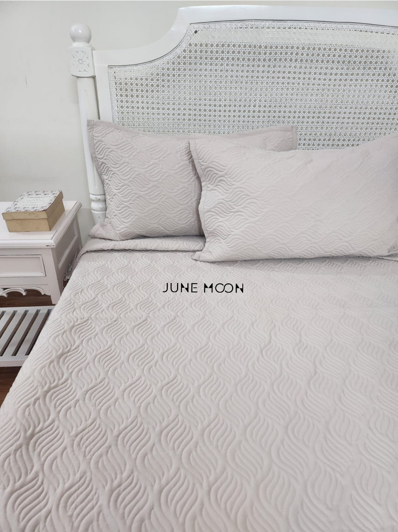 Jahaan - Quilted Bedcover Set