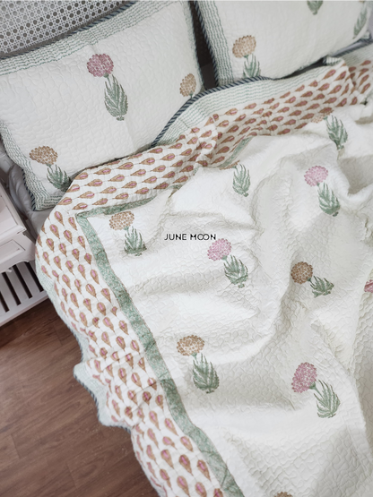 Geeli Mitti - Quilted Bedcover Set