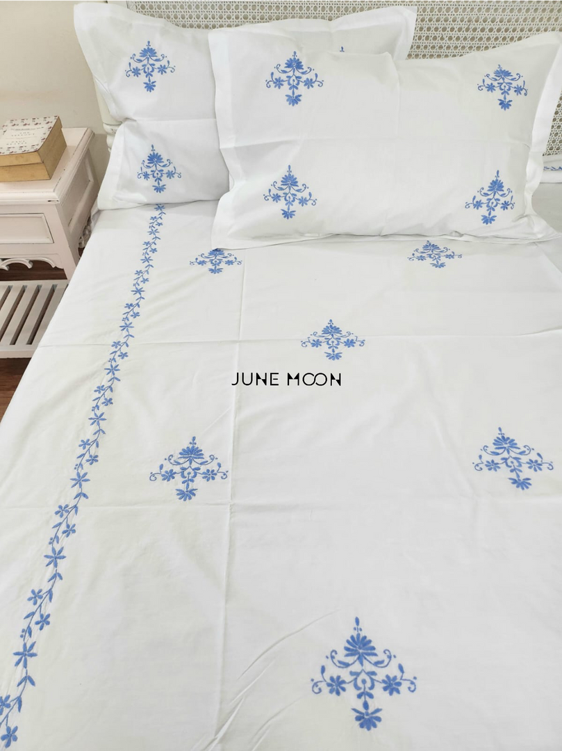 Crescent - Embroidered Bedsheet Set