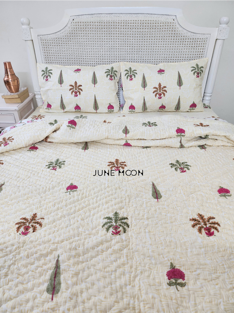 Afreen - Set of Quilt & Bedsheet