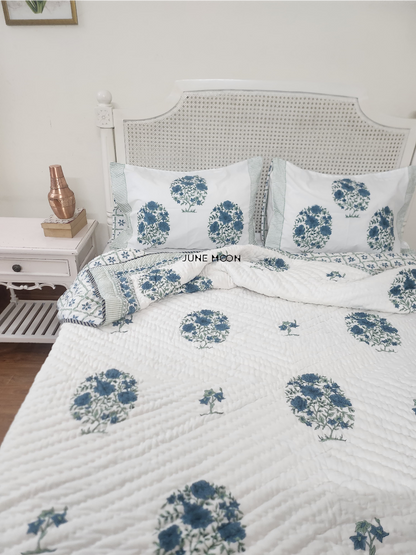 Saanjh - Set of Quilt &amp; Bedsheet