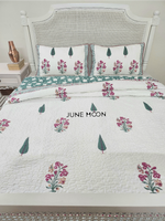 Load image into Gallery viewer, Mehjabeen - Quilted Bedcover Set
