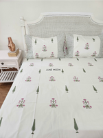 Load image into Gallery viewer, Afsaana - Block Printed Bedsheet Set (Cream Base)