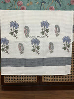 Load image into Gallery viewer, Firdaus - Block Printed Bath Towel
