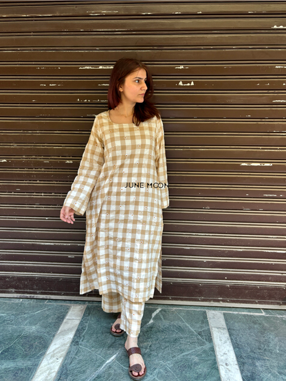 Suhaani - Embroidered Set Of Kurta &amp; Pants