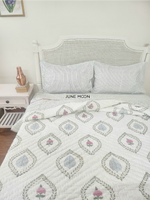 Load image into Gallery viewer, Autumn Rose - Block Printed Muslin Quilt