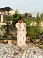 Load image into Gallery viewer, Heer - Block Printed Set of Kurta &amp; Pants
