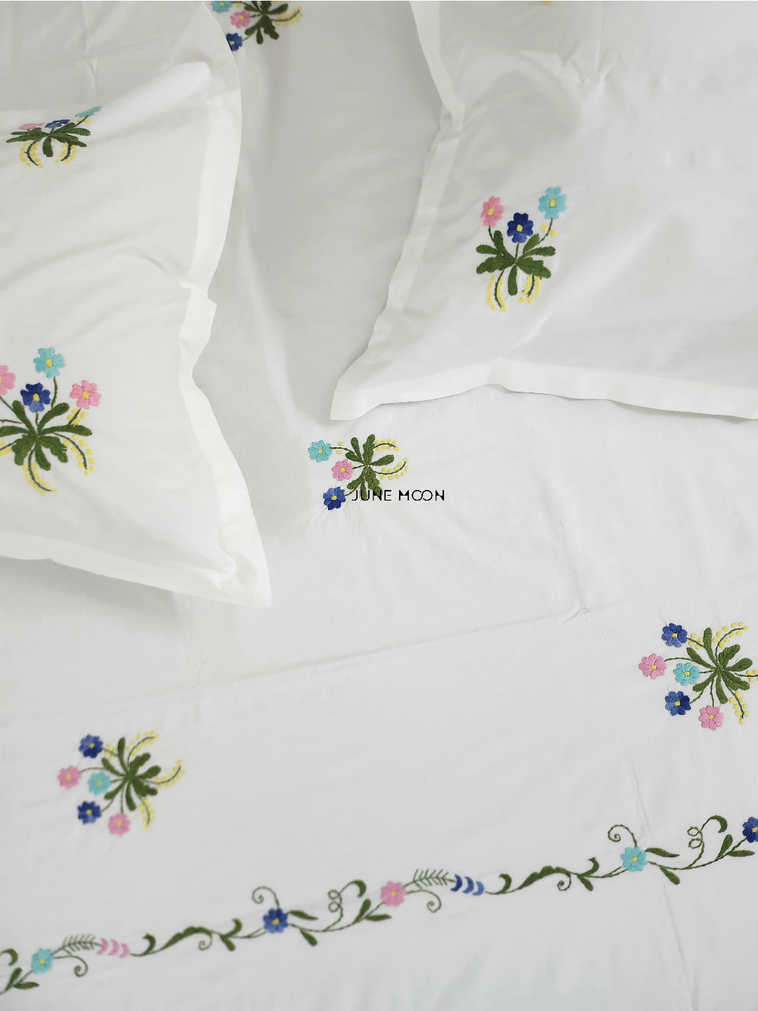 Margaret - Embroidered Bedsheet Set