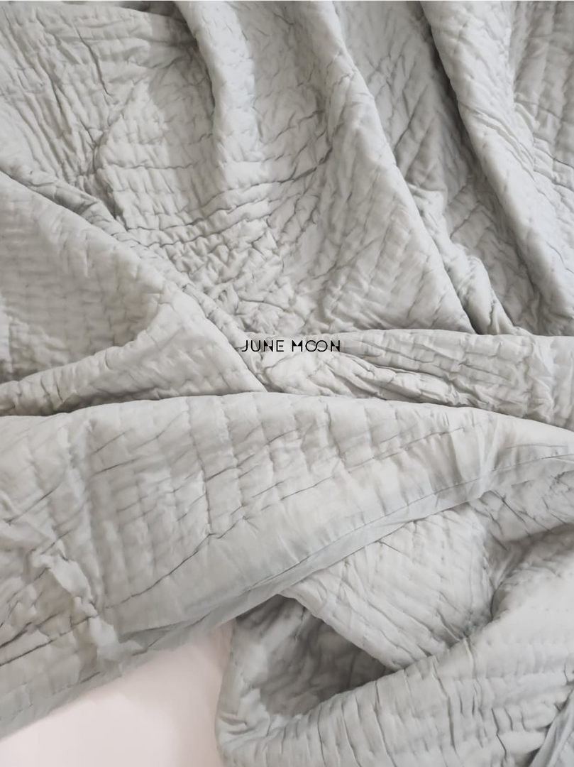 Harmony - Solid Cotton Quilt