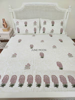 Load image into Gallery viewer, Maahru - Block Printed Bedsheet Set
