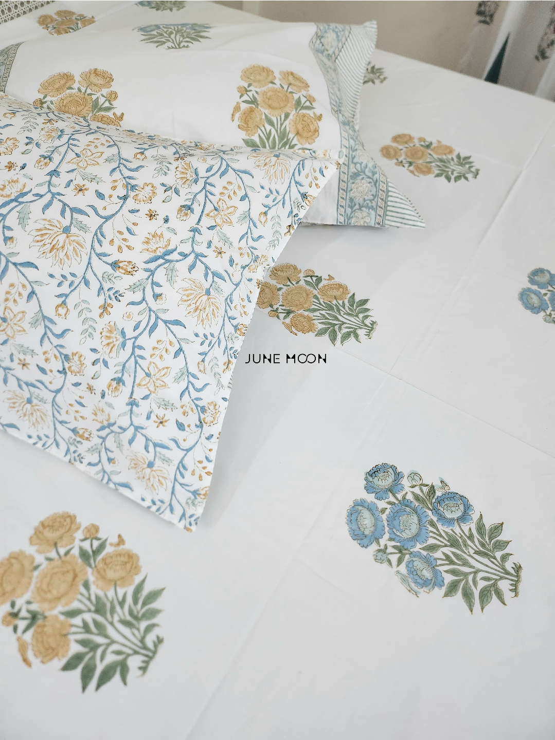Vintage Whisper - Block Printed Bedsheet Set