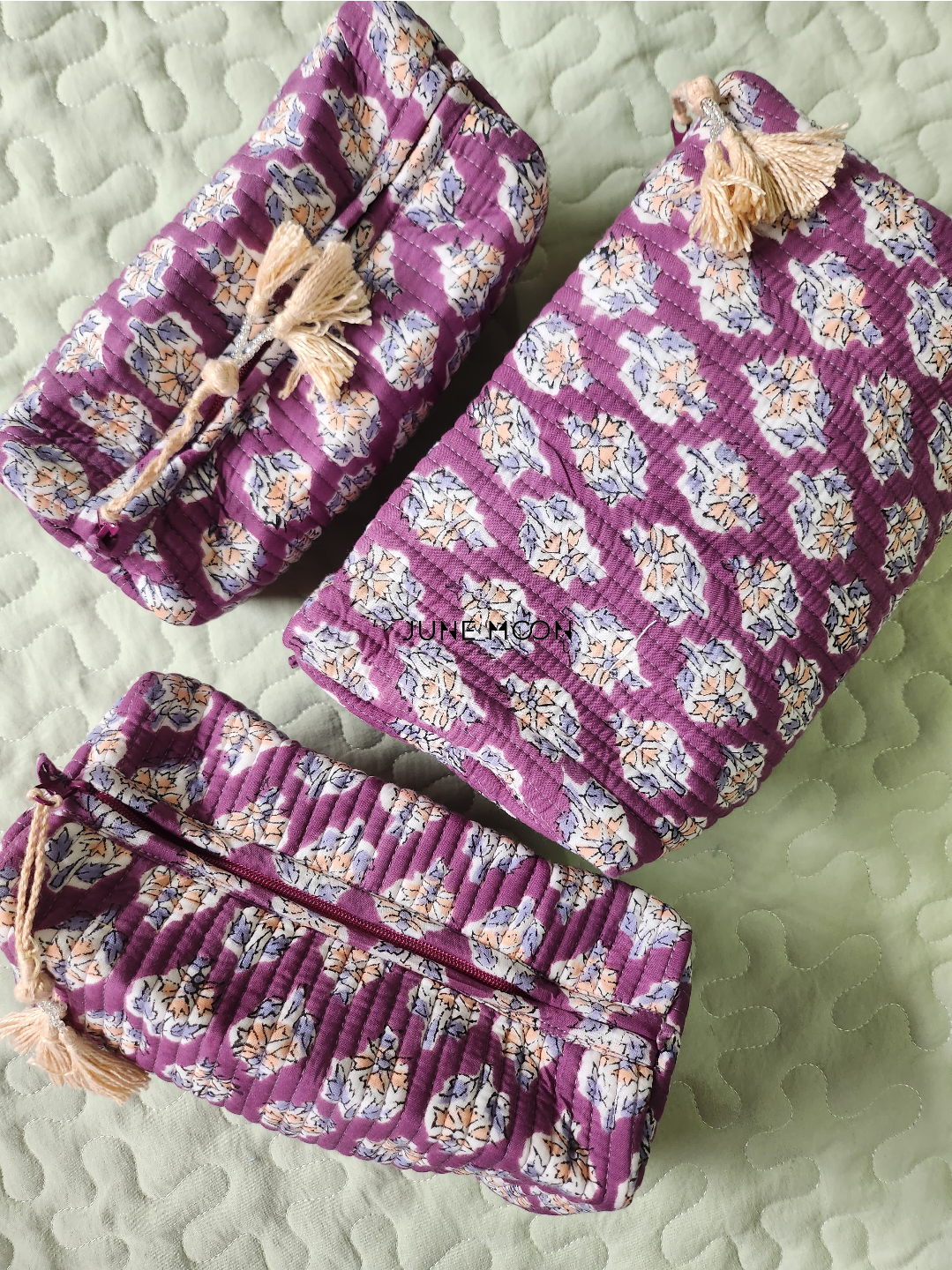 Naveli - Set of 3 Cosmetic Bags