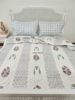 Load image into Gallery viewer, Old Tales - Block Printed Muslin Quilt