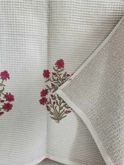 Madhur - Bath Towel