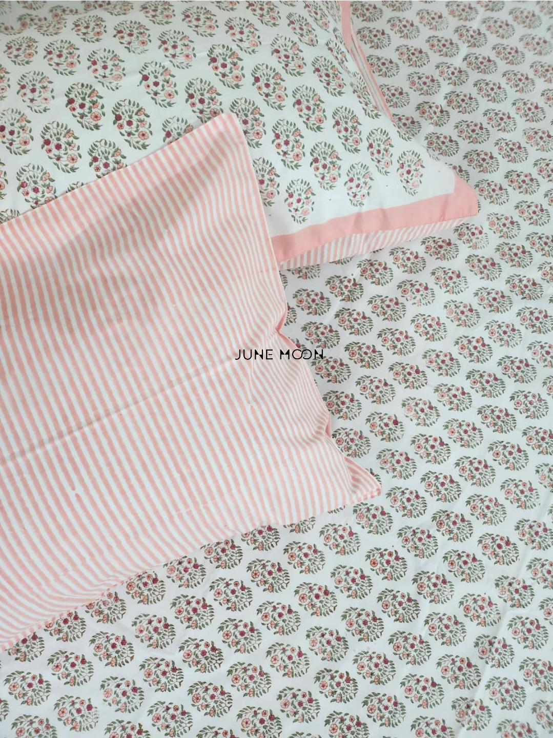 Nikhaar - Block Printed Bedsheet Set