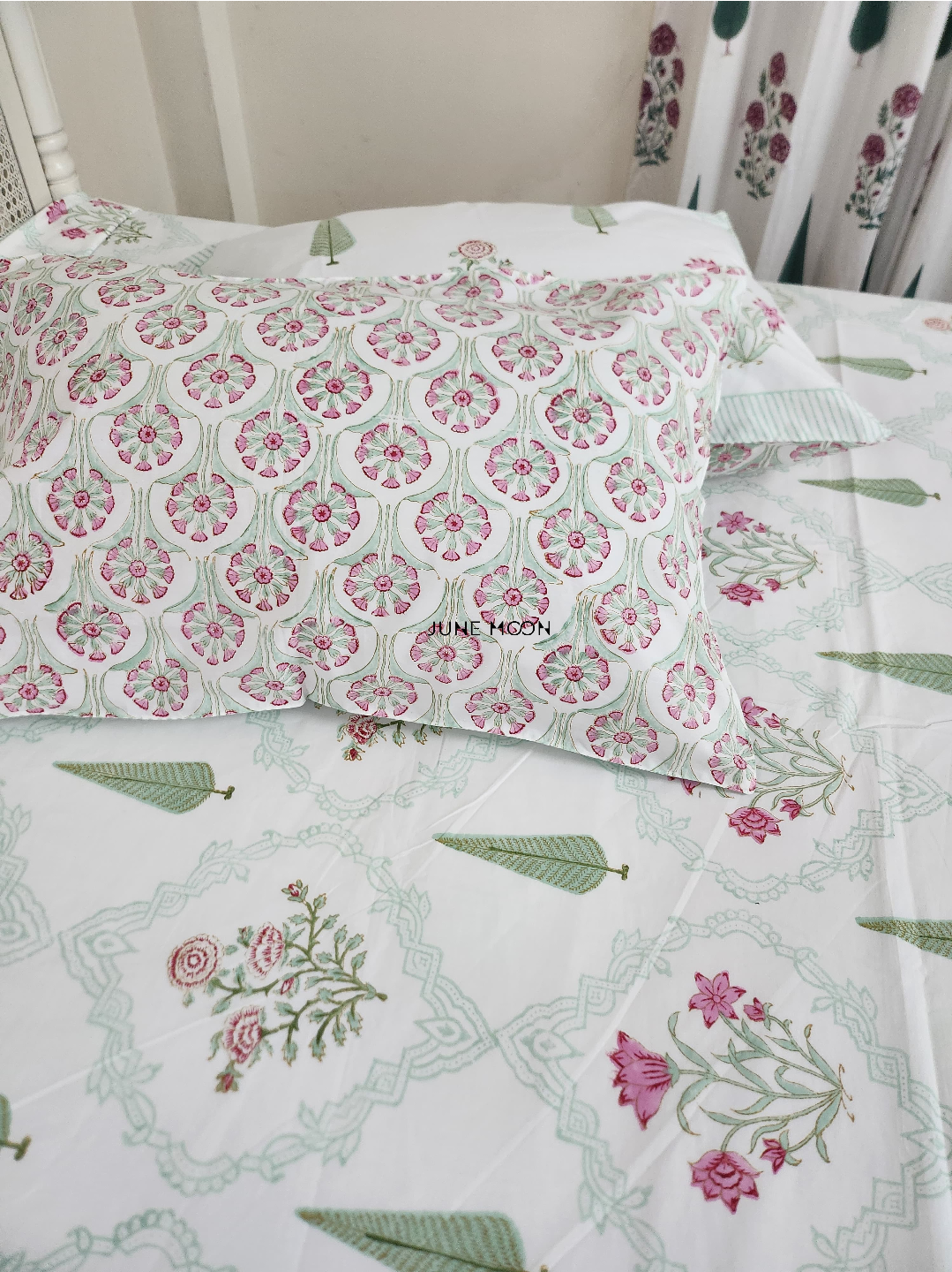 Firdaus - Block Printed Bedsheet Set