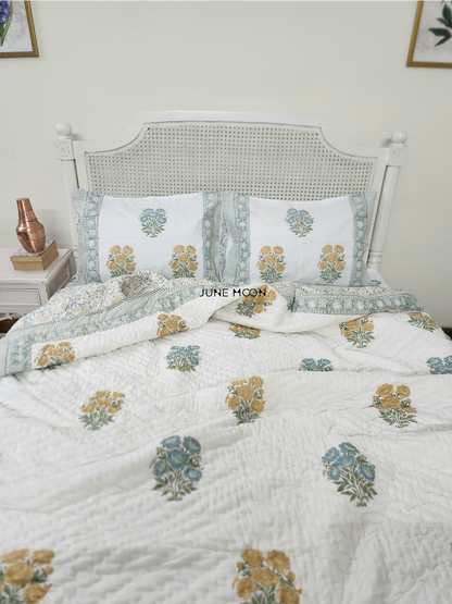 Vintage Whisper - Set of 2 Single Quilts