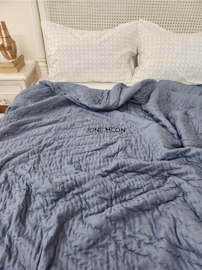 Haven - Solid Cotton Quilt