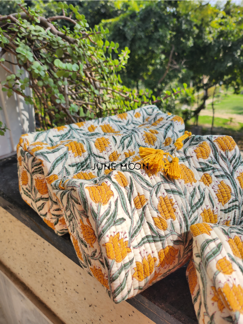 Naveli - Set of 3 Cosmetic Bags