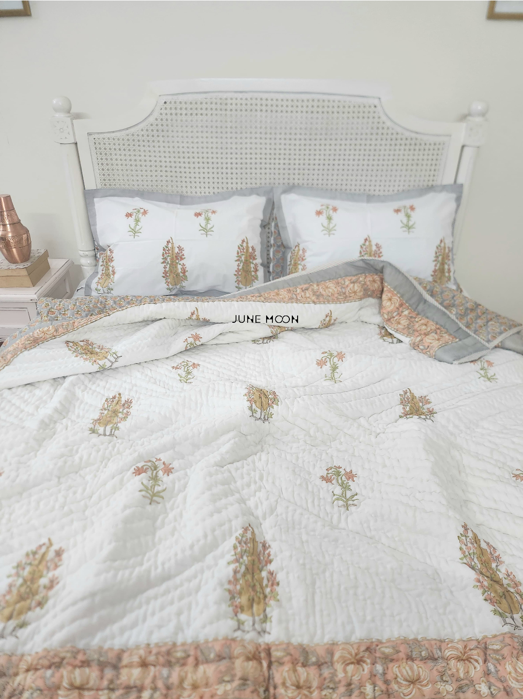 Mandarin Garden - Set of Quilt &amp; Bedsheet