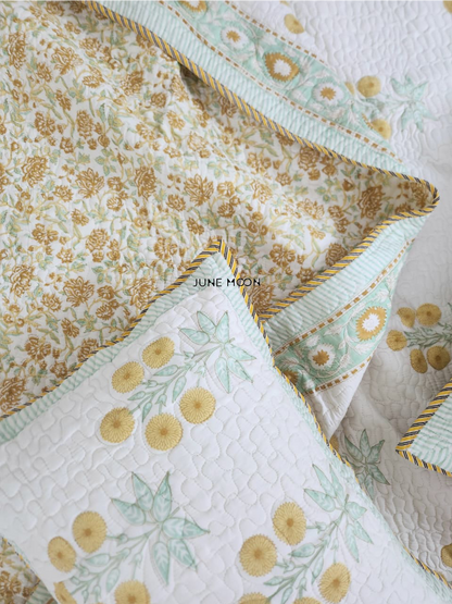 Meethi Dhoop - Quilted Bedcover Set