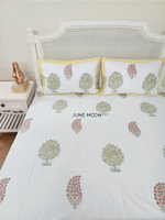 Load image into Gallery viewer, Sunny Nook - Block Printed Bedsheet Set
