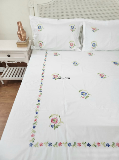 Penelope - Embroidered Bedsheet Set