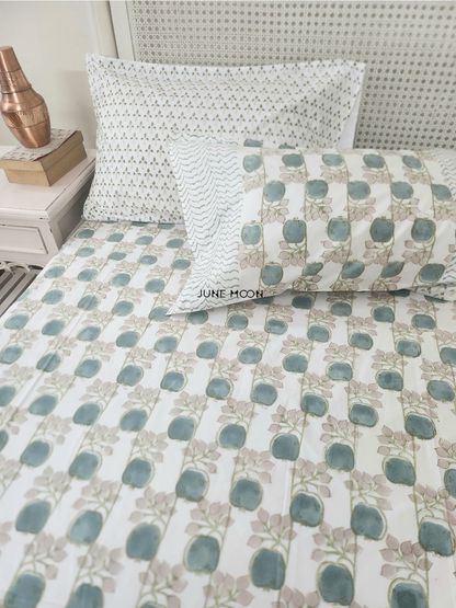 Zehnaseeb - Block Printed Bedsheet Set