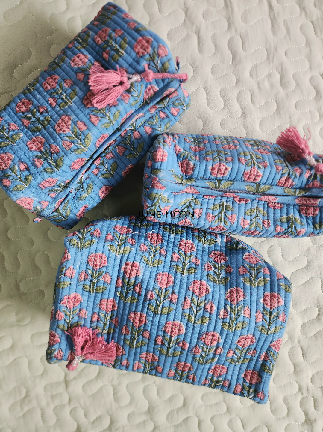 Naveli - Set of 3 Cosmetic Bags