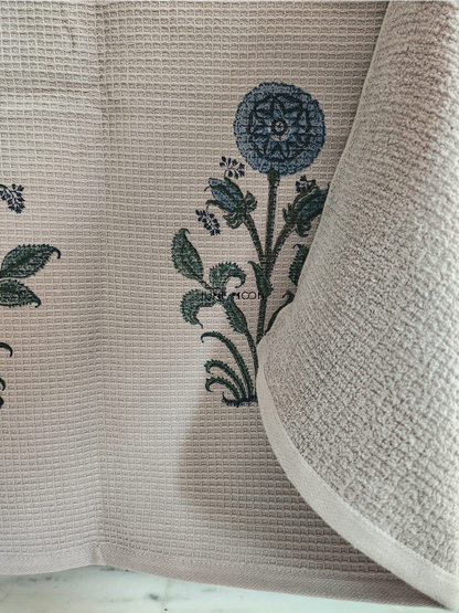 Madhur - Bath Towel