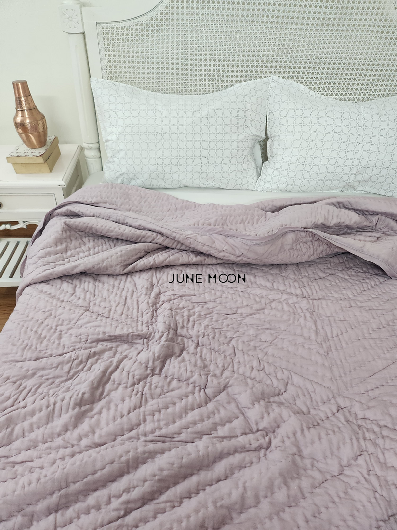 Paradise - Solid Cotton Quilt