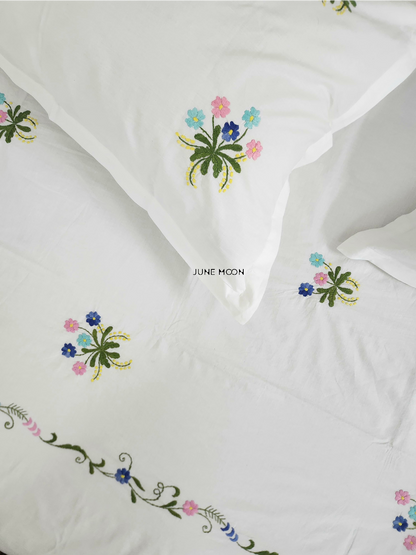 Margaret - Embroidered Bedsheet Set