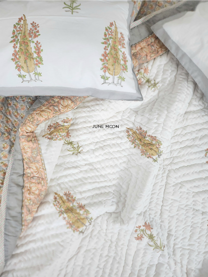 Mandarin Garden - Set of Quilt &amp; Bedsheet