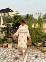 Load image into Gallery viewer, Heer - Block Printed Set of Kurta &amp; Pants
