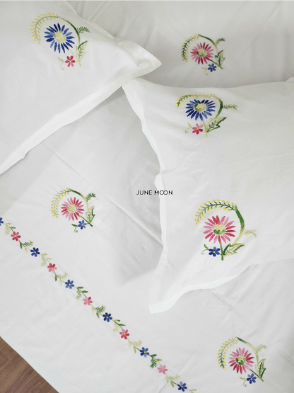Penelope - Embroidered Bedsheet Set