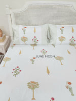 Load image into Gallery viewer, Lady Loves Beauty - Block Printed Bedsheet Set
