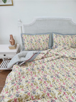 Load image into Gallery viewer, Lavendelle - Block Printed Muslin Quilt (Cream Base)