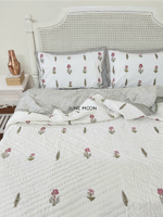 Load image into Gallery viewer, For Your Eyes - Block Printed Muslin Quilt
