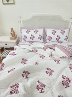 Load image into Gallery viewer, Berry Beautiful - Block Printed Muslin Quilt